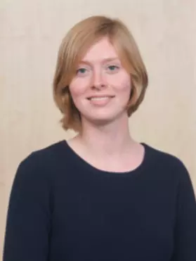portrait  amanda smyth