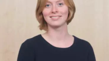 portrait  amanda smyth